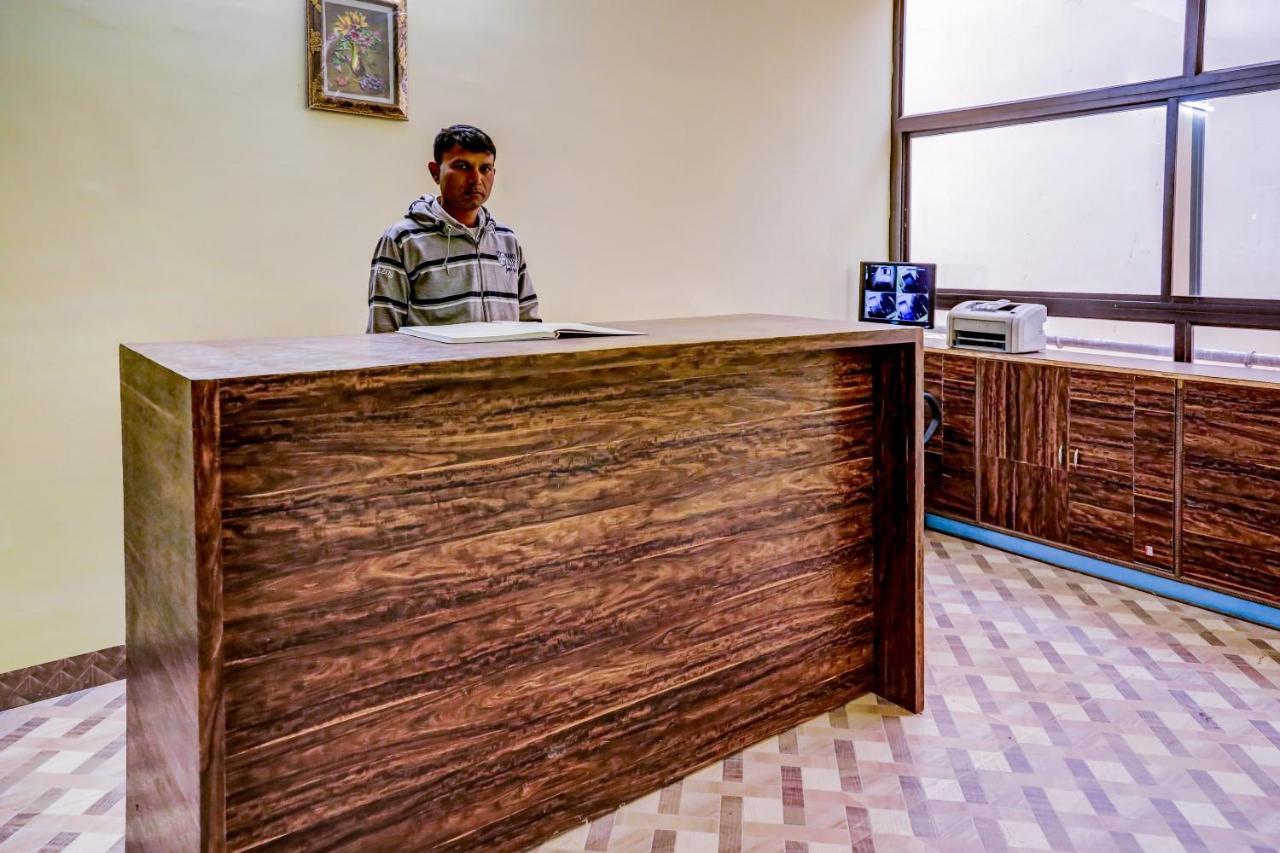 Oyo 67335 Hotel Madhuban Ajmer Dış mekan fotoğraf